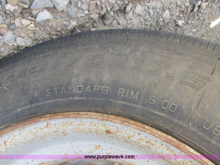 image for item J2486 Pineal flatbed trailer