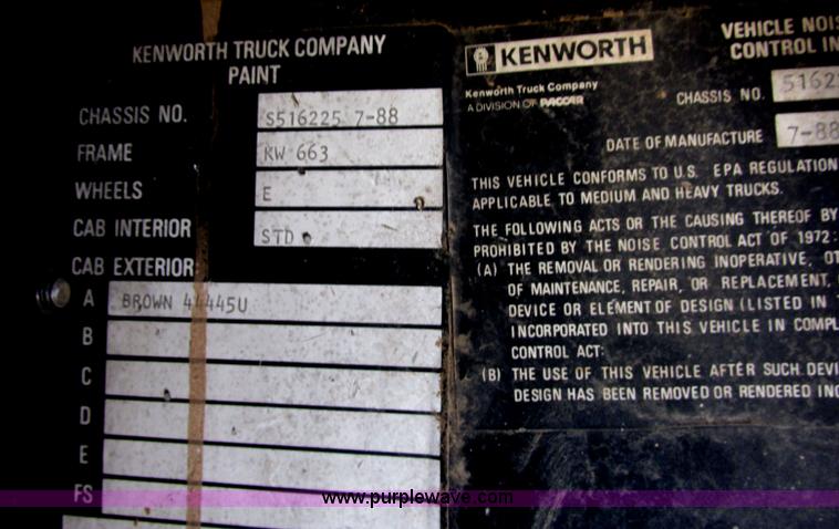 image for item J2487 1989 Kenworth T600A dump truck
