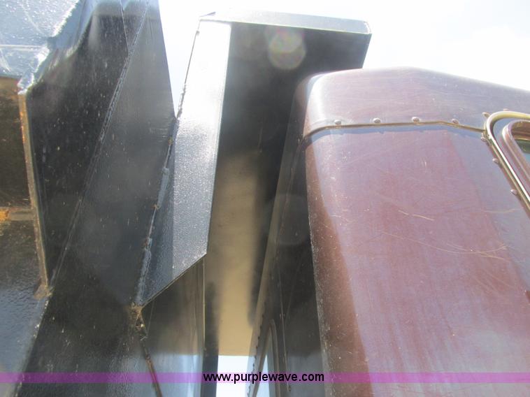 image for item J2487 1989 Kenworth T600A dump truck