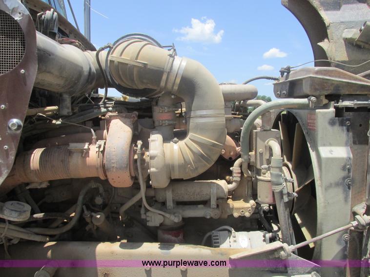 image for item J2487 1989 Kenworth T600A dump truck