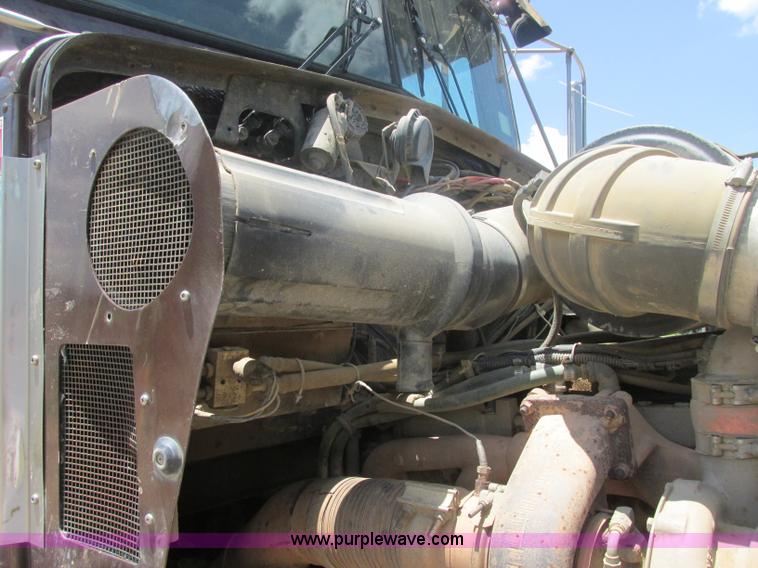 image for item J2487 1989 Kenworth T600A dump truck