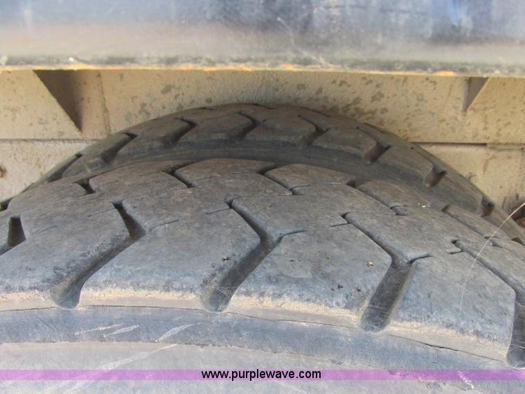 image for item J2487 1989 Kenworth T600A dump truck