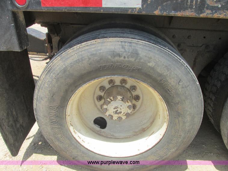 image for item J2487 1989 Kenworth T600A dump truck