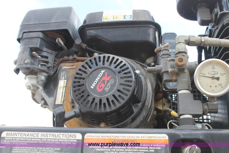 image for item C3901 2006 Ford F550 service truck with crane