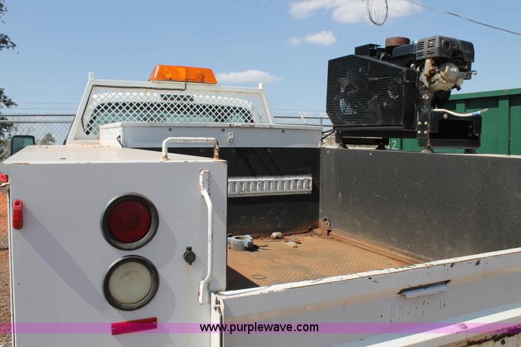 image for item C3902 2008 Ford F450 Super Duty service truck