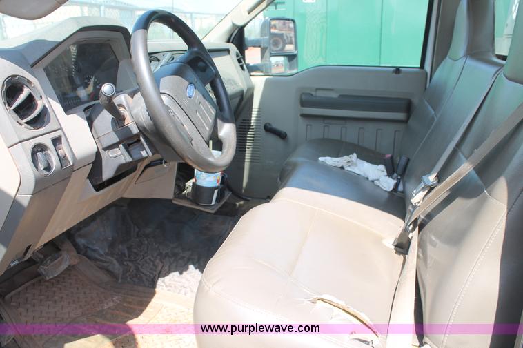 image for item C3902 2008 Ford F450 Super Duty service truck