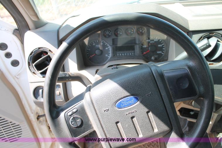 image for item C3902 2008 Ford F450 Super Duty service truck