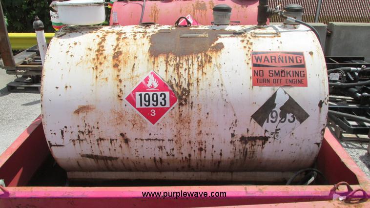 image for item G9105 2002 Stafco fuel tank