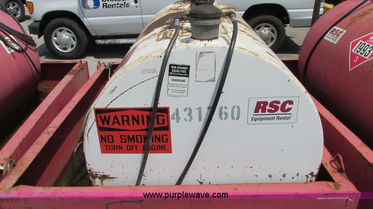 image for item G9105 2002 Stafco fuel tank