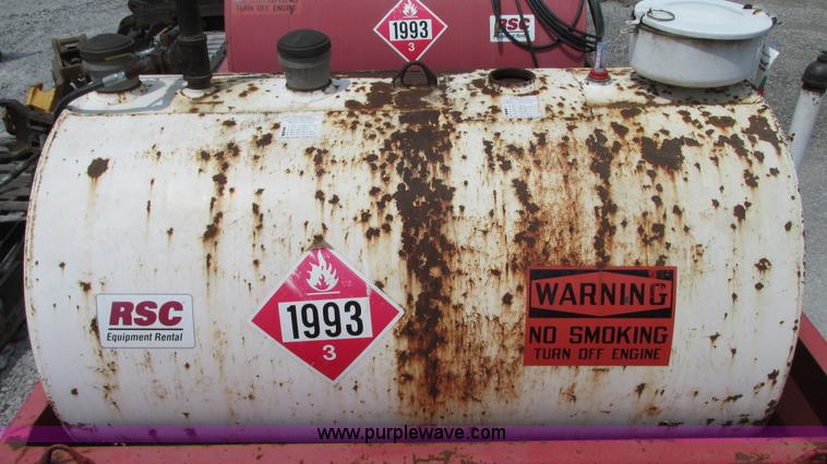 image for item G9105 2002 Stafco fuel tank