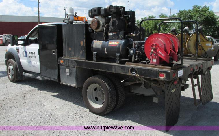 image for item G9106 2008 Ford F550 XL service truck