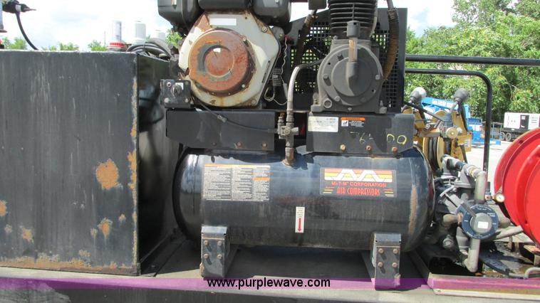 image for item G9106 2008 Ford F550 XL service truck