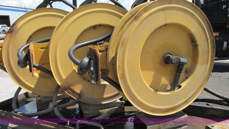 image for item G9106 2008 Ford F550 XL service truck