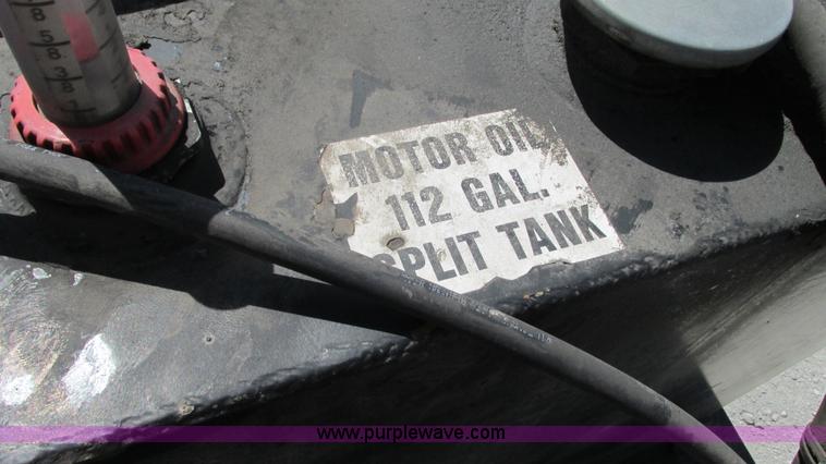 image for item G9106 2008 Ford F550 XL service truck