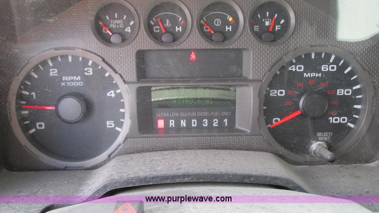 image for item G9106 2008 Ford F550 XL service truck