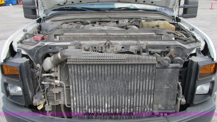 image for item G9106 2008 Ford F550 XL service truck