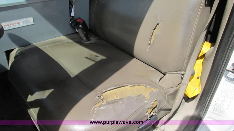 image for item G9106 2008 Ford F550 XL service truck