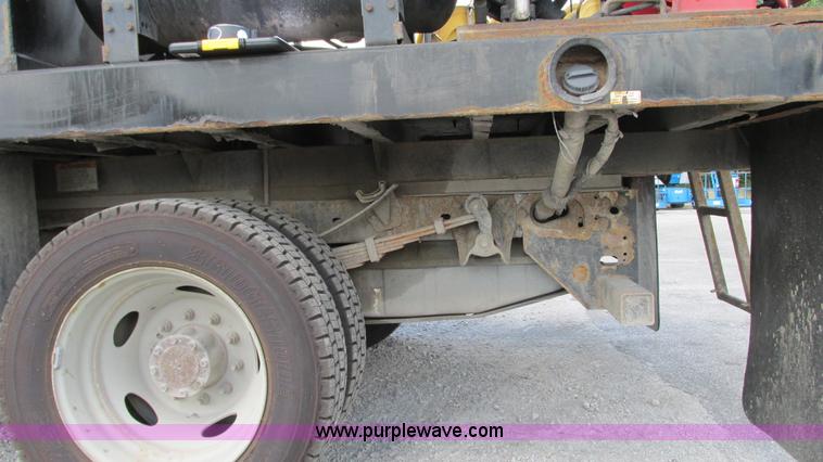 image for item G9106 2008 Ford F550 XL service truck