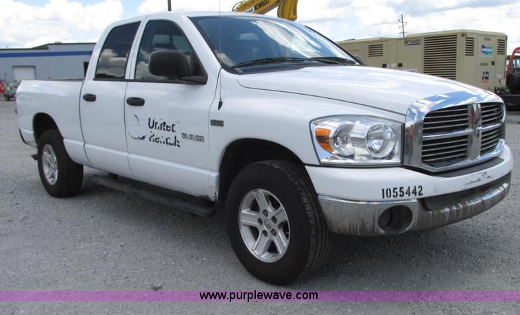 image for item G9107 2008 Dodge Ram 1500 Quad Cab pickup truck