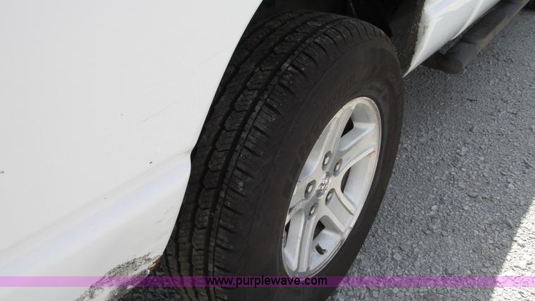 image for item G9107 2008 Dodge Ram 1500 Quad Cab pickup truck