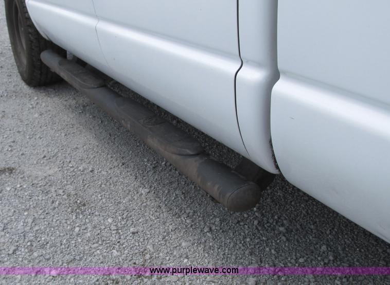 image for item G9107 2008 Dodge Ram 1500 Quad Cab pickup truck