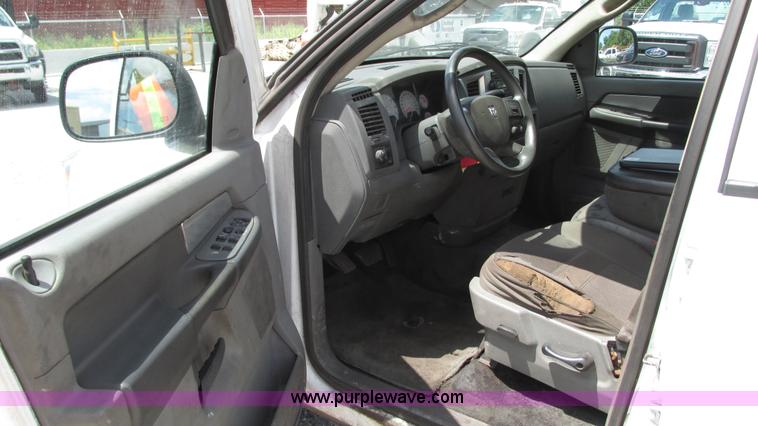 image for item G9107 2008 Dodge Ram 1500 Quad Cab pickup truck