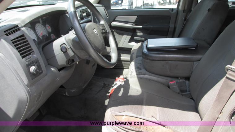 image for item G9107 2008 Dodge Ram 1500 Quad Cab pickup truck