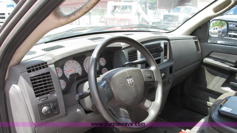 image for item G9107 2008 Dodge Ram 1500 Quad Cab pickup truck