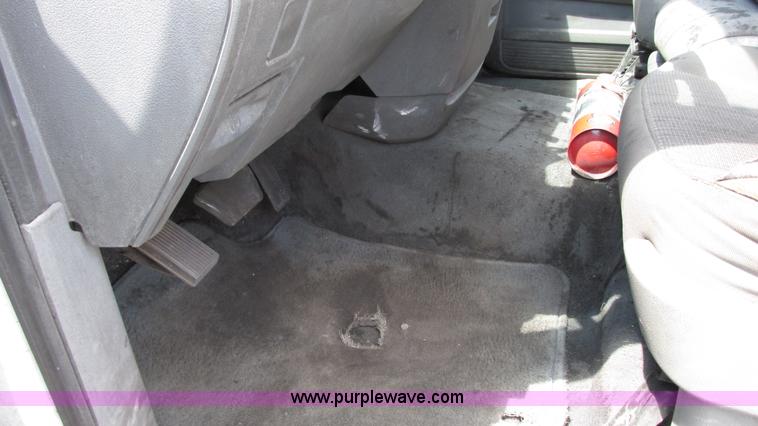 image for item G9107 2008 Dodge Ram 1500 Quad Cab pickup truck