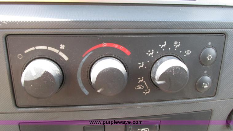 image for item G9107 2008 Dodge Ram 1500 Quad Cab pickup truck