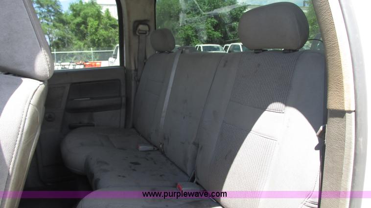 image for item G9107 2008 Dodge Ram 1500 Quad Cab pickup truck