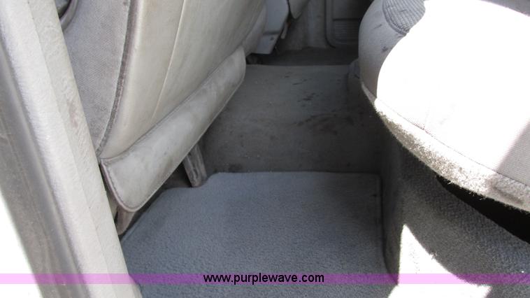 image for item G9107 2008 Dodge Ram 1500 Quad Cab pickup truck