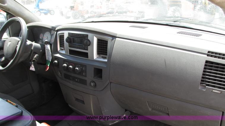 image for item G9107 2008 Dodge Ram 1500 Quad Cab pickup truck