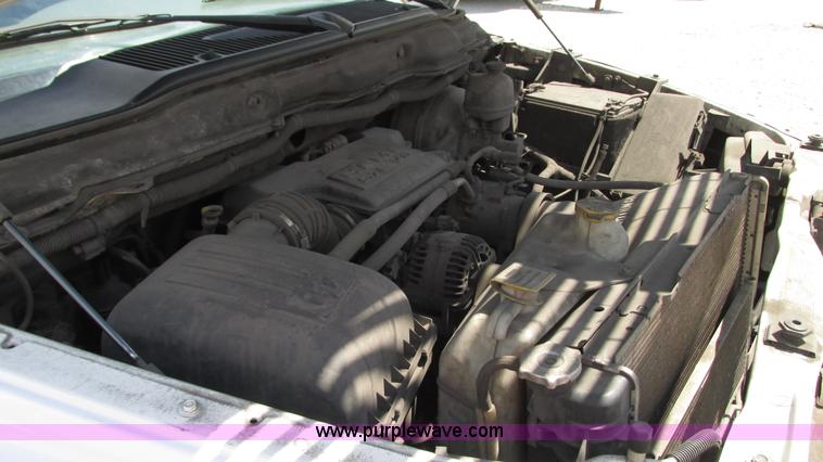 image for item G9107 2008 Dodge Ram 1500 Quad Cab pickup truck