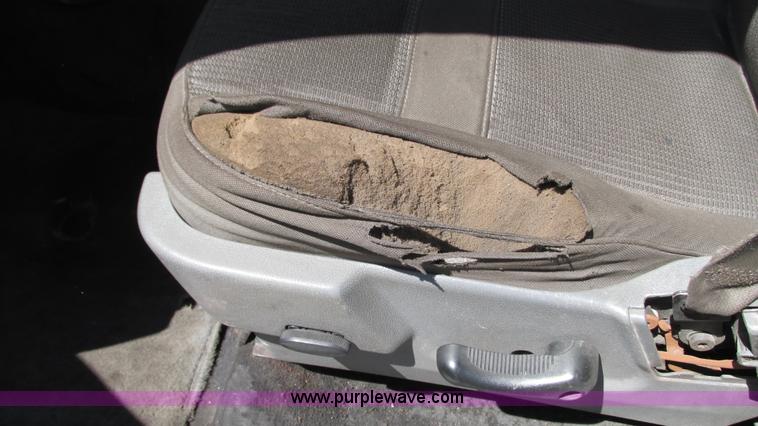 image for item G9107 2008 Dodge Ram 1500 Quad Cab pickup truck