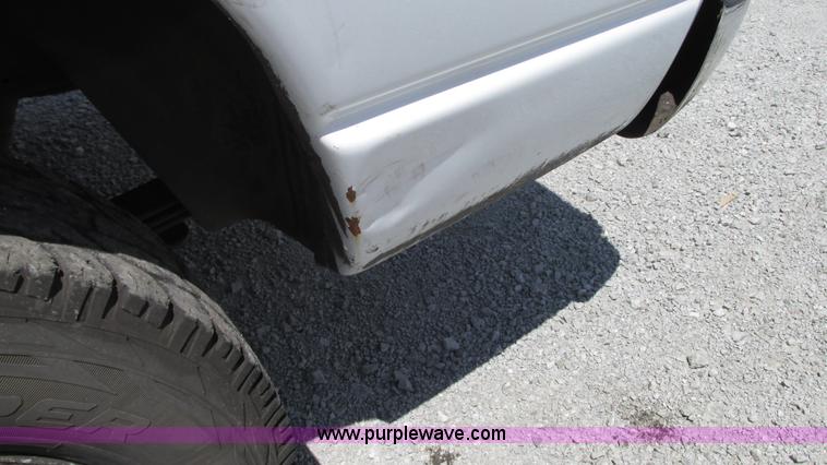 image for item G9107 2008 Dodge Ram 1500 Quad Cab pickup truck