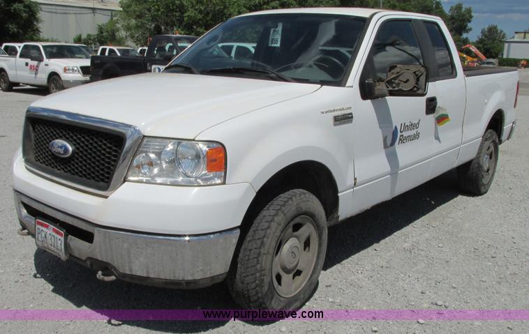 image for item G9108 2008 Ford F150 XLT SuperCab pickup truck