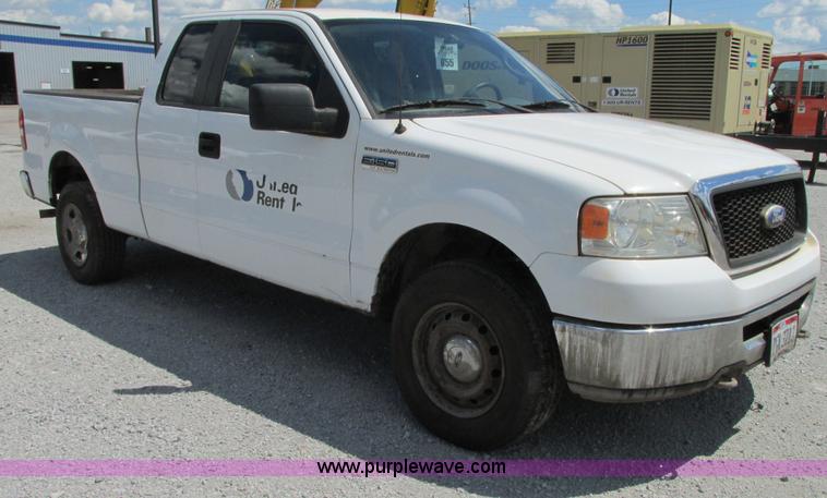 image for item G9108 2008 Ford F150 XLT SuperCab pickup truck