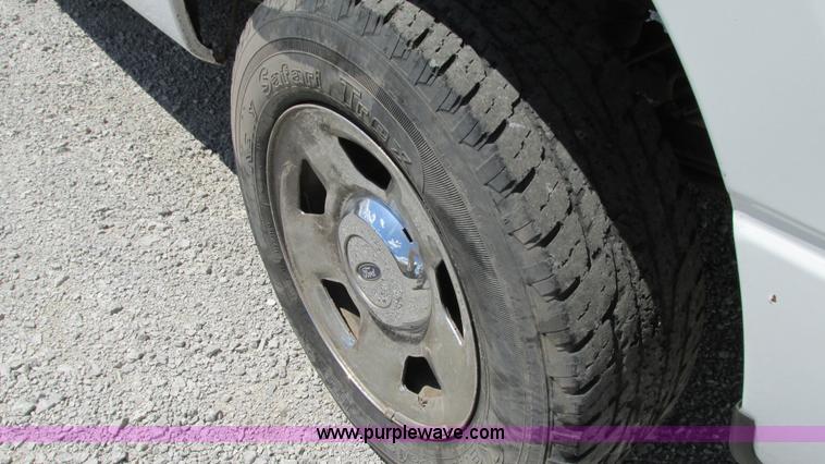 image for item G9108 2008 Ford F150 XLT SuperCab pickup truck