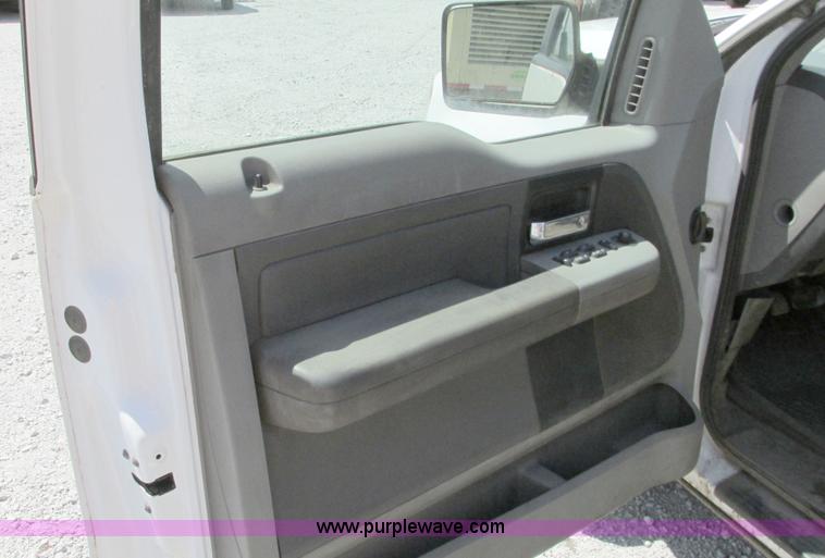 image for item G9108 2008 Ford F150 XLT SuperCab pickup truck