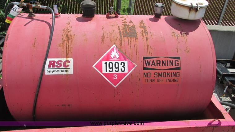 image for item G9109 2004 Stafco fuel tank