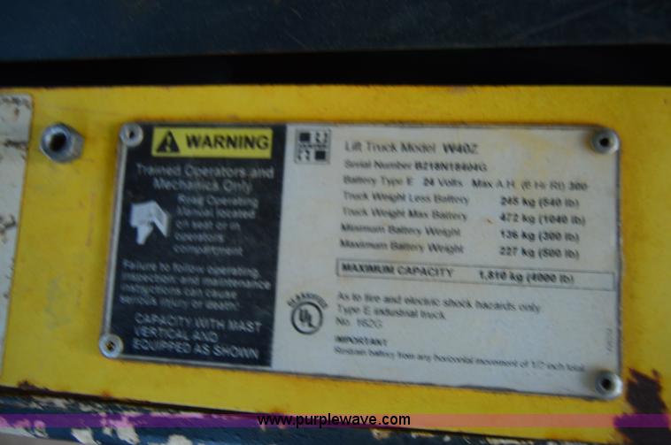 image for item H2929 2010 Hyster W40Z electric pallet jack