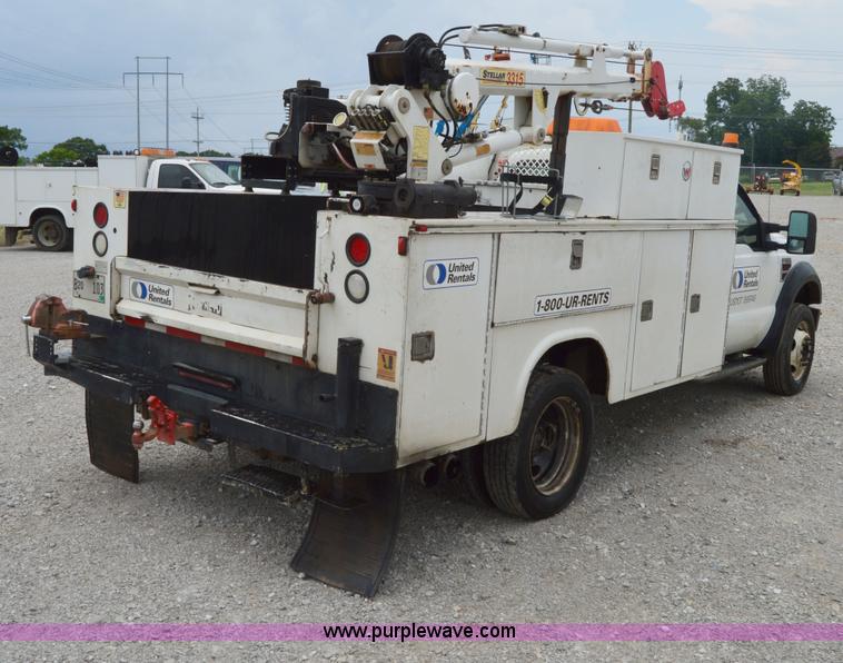 image for item H2931 2008 Ford F550 service truck with crane