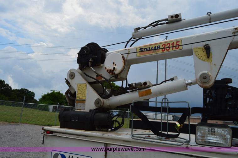 image for item H2931 2008 Ford F550 service truck with crane