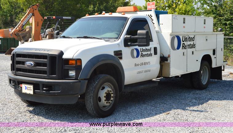image for item H2933 2008 Ford F550 service truck
