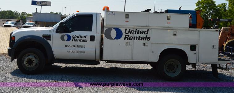image for item H2933 2008 Ford F550 service truck