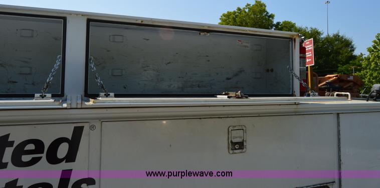 image for item H2933 2008 Ford F550 service truck