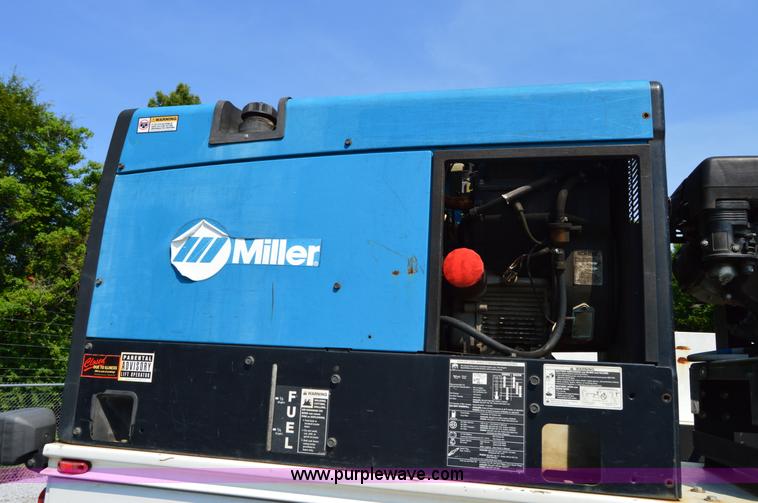 image for item H2933 2008 Ford F550 service truck