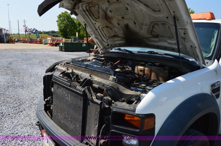 image for item H2933 2008 Ford F550 service truck