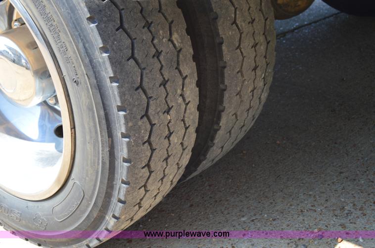 image for item H2935 2008 Ford F450 Super Duty service truck